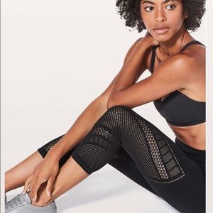 Lululemon reveal crop interconnect 18inch
